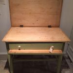 Tafel met broodplank 130x51x216